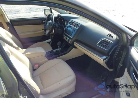 2016 Subaru Outback 2.5I Limited z USA, uszkodzony, nr VIN 4S4BSBNC2G3315310